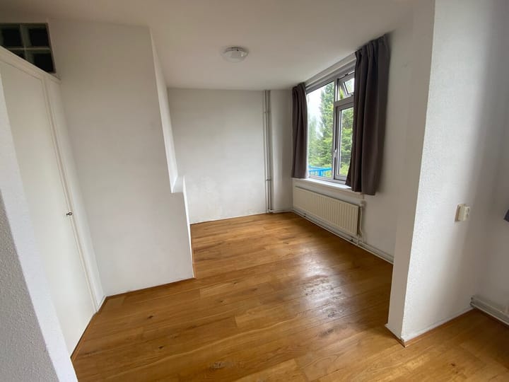 Foto 23 van W.H. van Leeuwenlaan 136