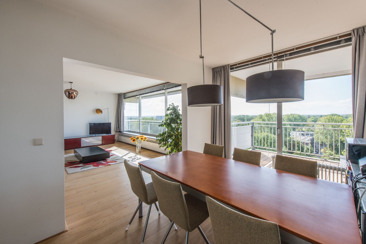 Foto 14 van Aart van der Leeuwlaan 104