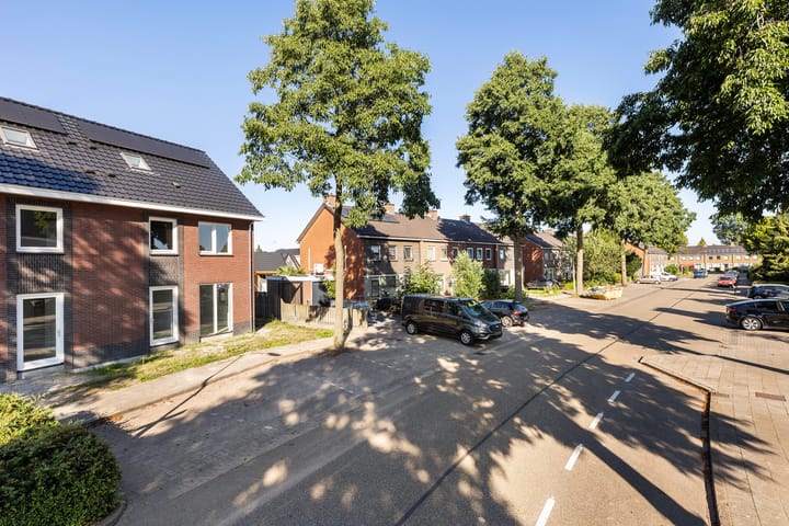 Photo 3 of Hortensiastraat 10-C