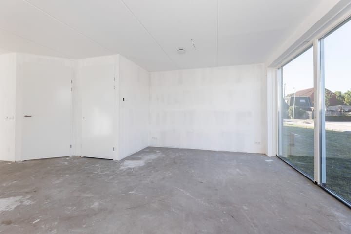 Photo 10 of Hortensiastraat 10-C