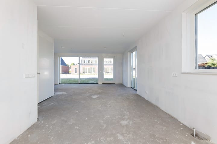 Photo 15 of Hortensiastraat 10-C