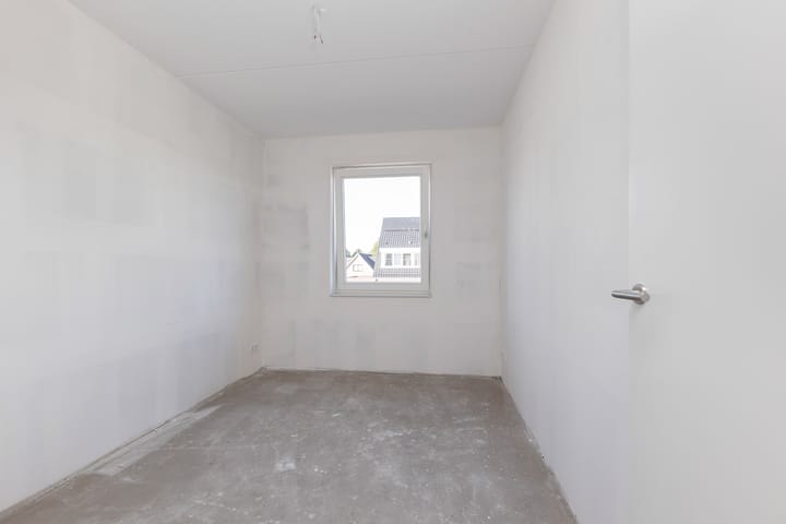 Photo 18 of Hortensiastraat 10-C