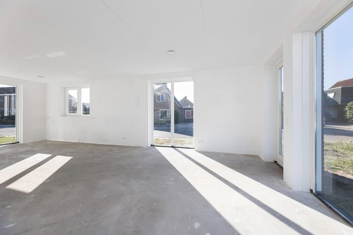 Photo 9 of Hortensiastraat 10