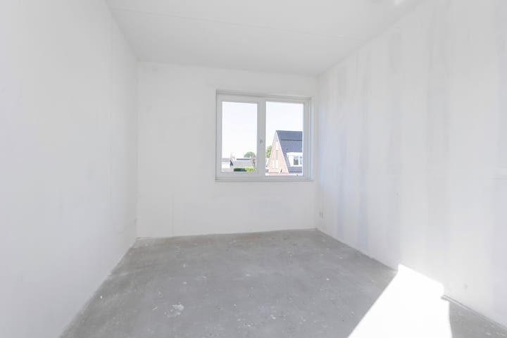 Photo 17 of Hortensiastraat 10