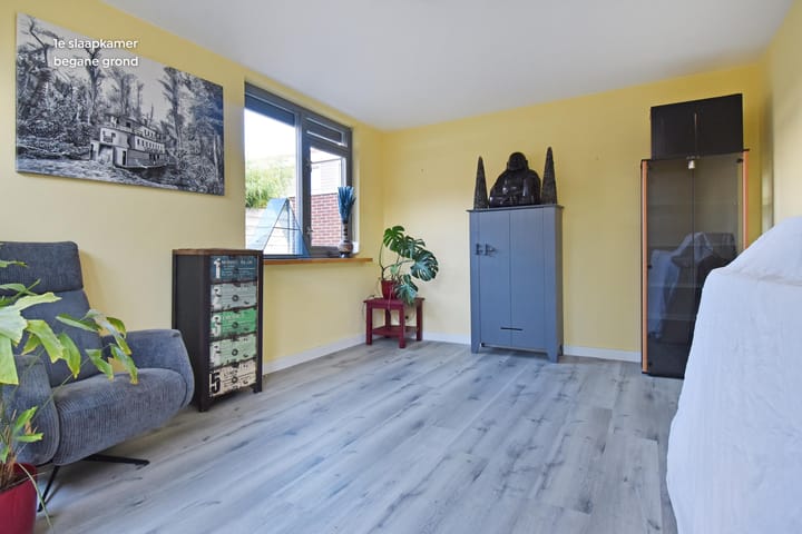 Photo 30 of Prins Bernhardstraat 5-A