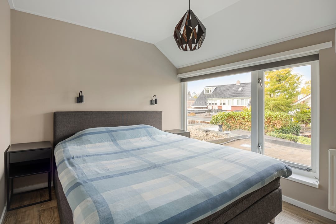 Foto 23 van Waalstraat 10