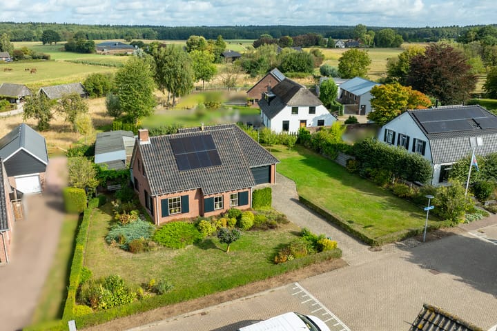 Photo 2 of Pastoor van Sonsbeeckstr 46-A