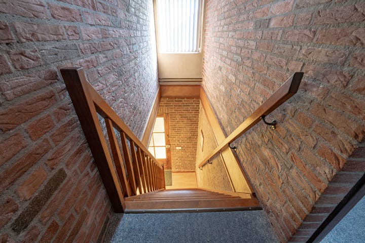 Photo 24 of Pastoor van Sonsbeeckstr 46-A