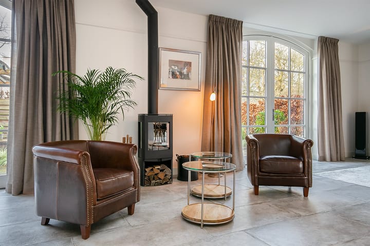 Foto 12 van Nieuw-Loosdrechtsedijk 146-H2