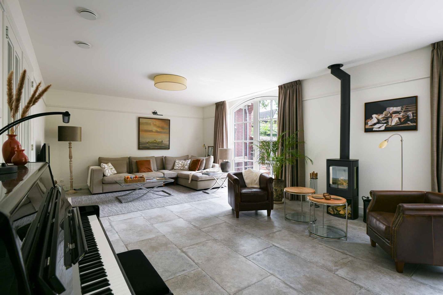 Photo 14 of Nieuw-Loosdrechtsedijk 146-H2