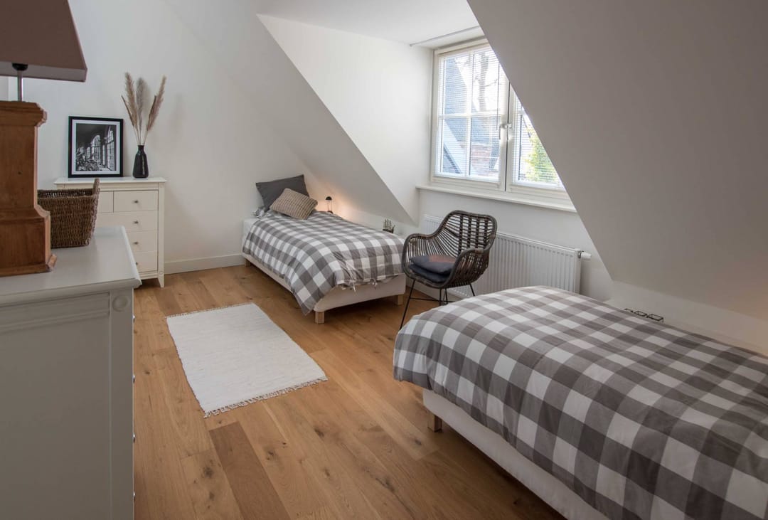 Photo 37 of Nieuw-Loosdrechtsedijk 146-H2