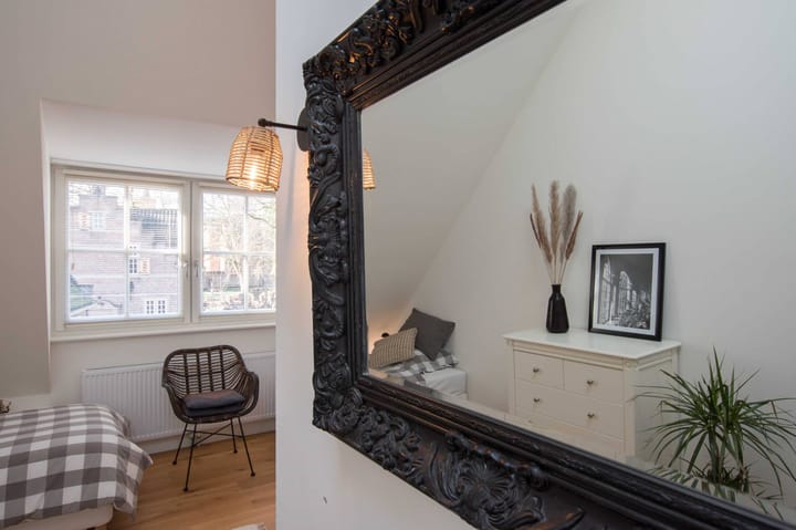 Foto 40 van Nieuw-Loosdrechtsedijk 146-H2