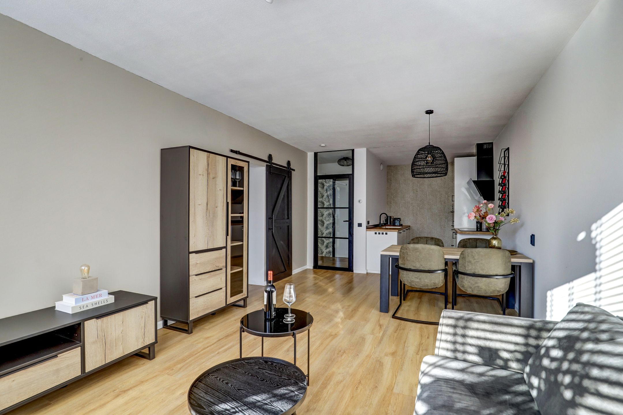 Foto 12 van Henegouwen 79