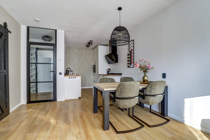 Foto 13 van Henegouwen 79