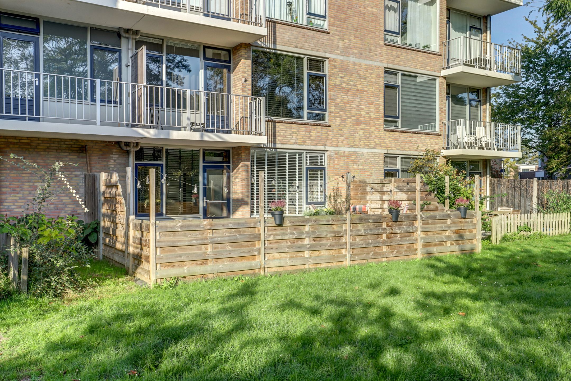 Foto 33 van Henegouwen 79