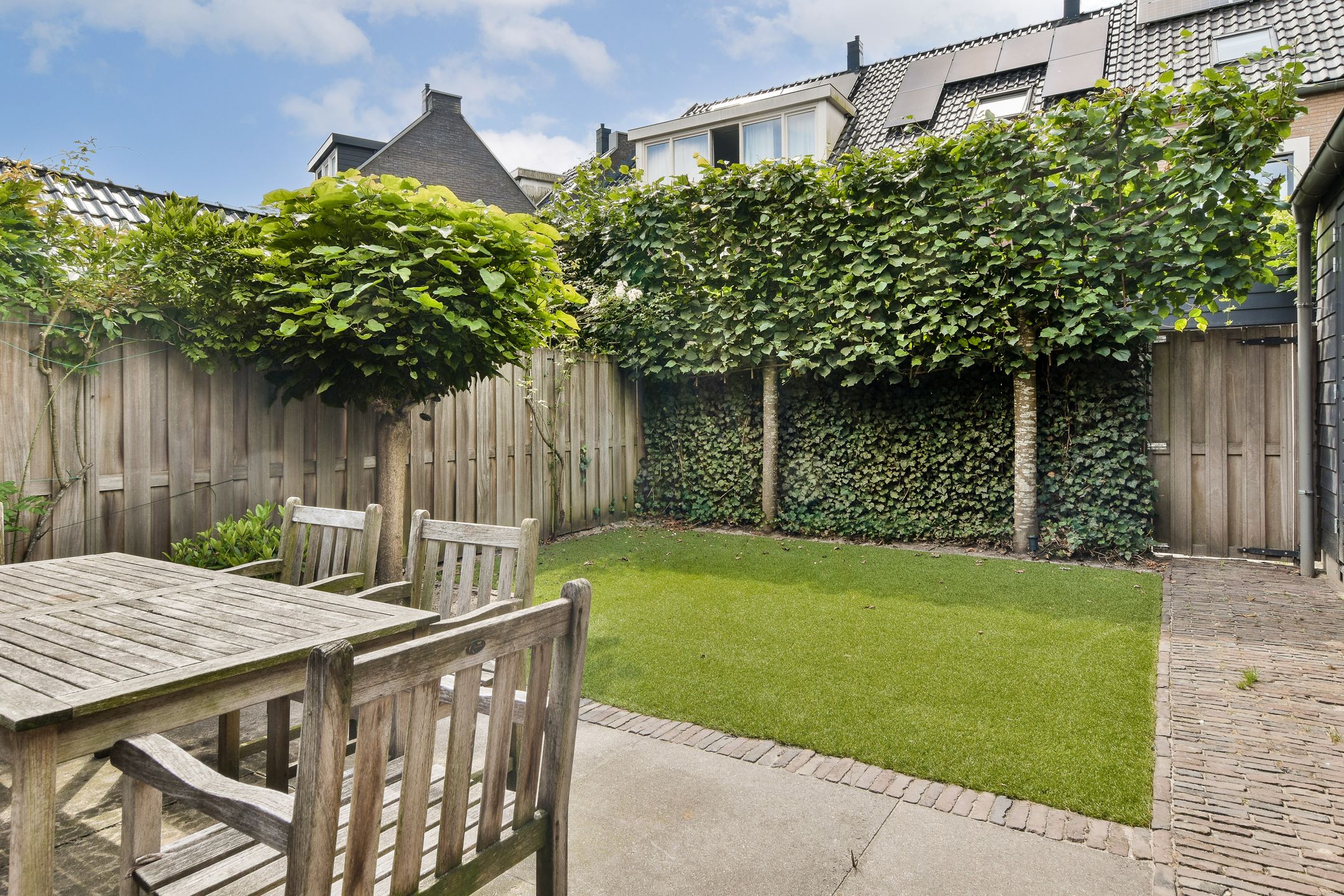 Foto 15 van Boterbloem 8