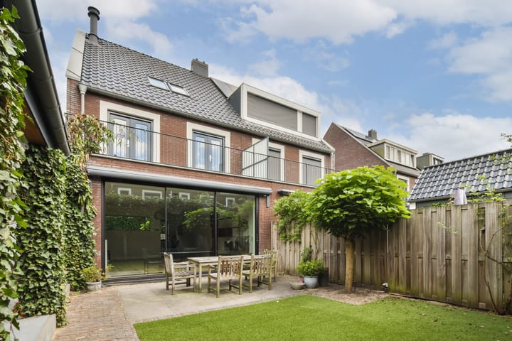 Photo 18 of Boterbloem 8