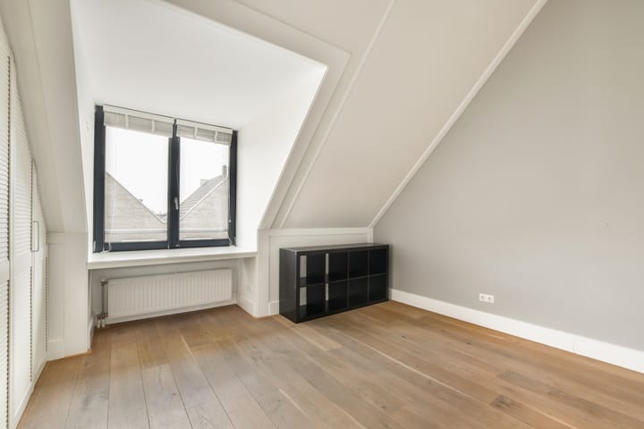 Photo 38 of Boterbloem 8