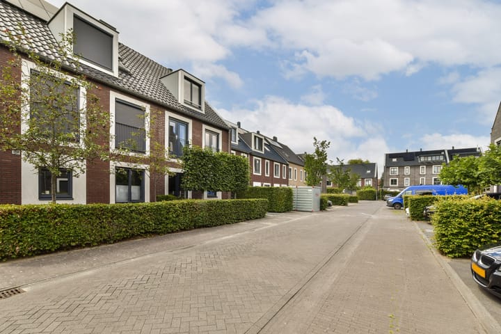 Photo 43 of Boterbloem 8