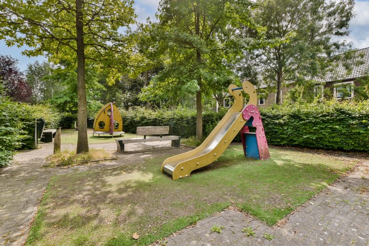 Photo 44 of Boterbloem 8