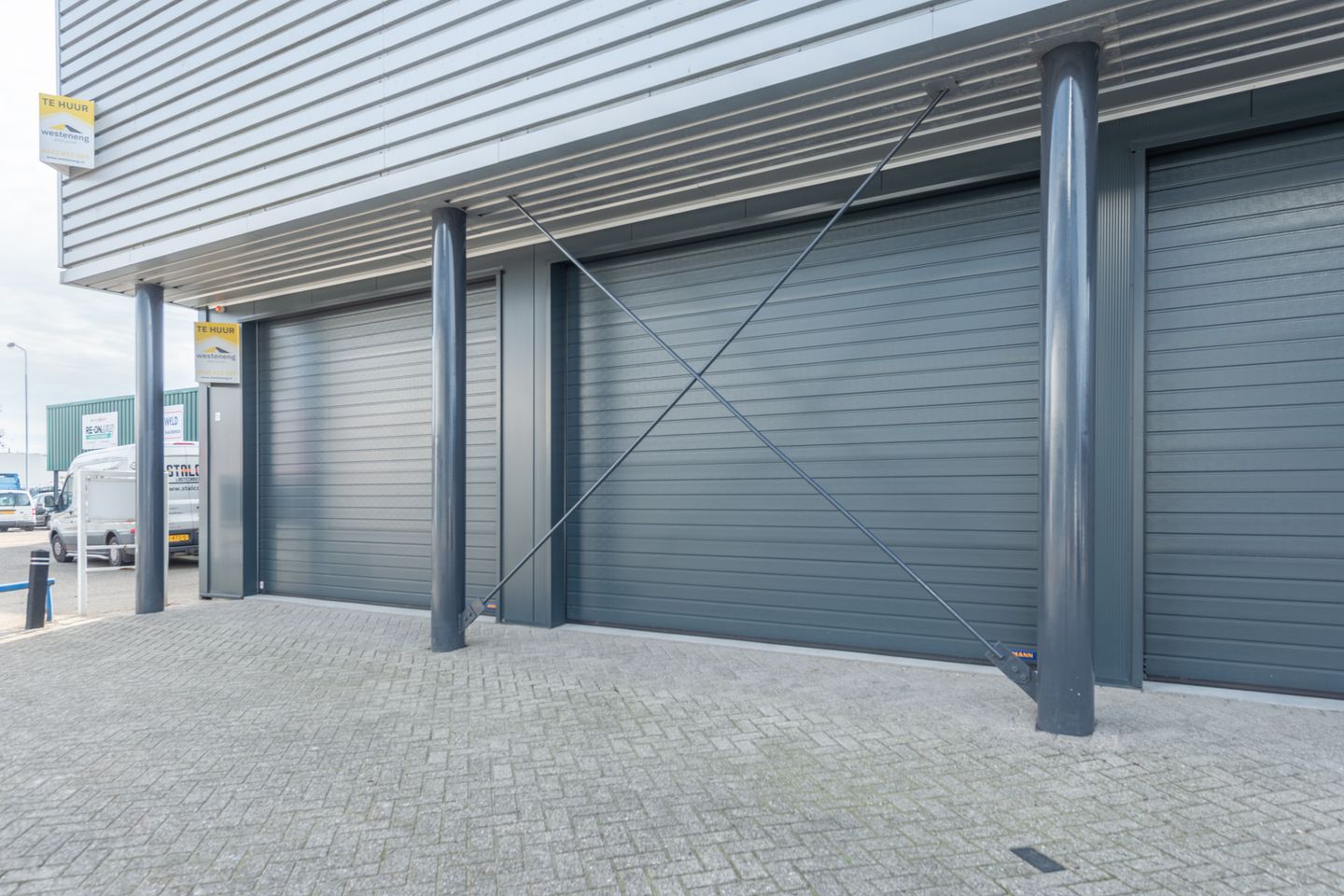 View photo 3 of Nijverheidsweg 5