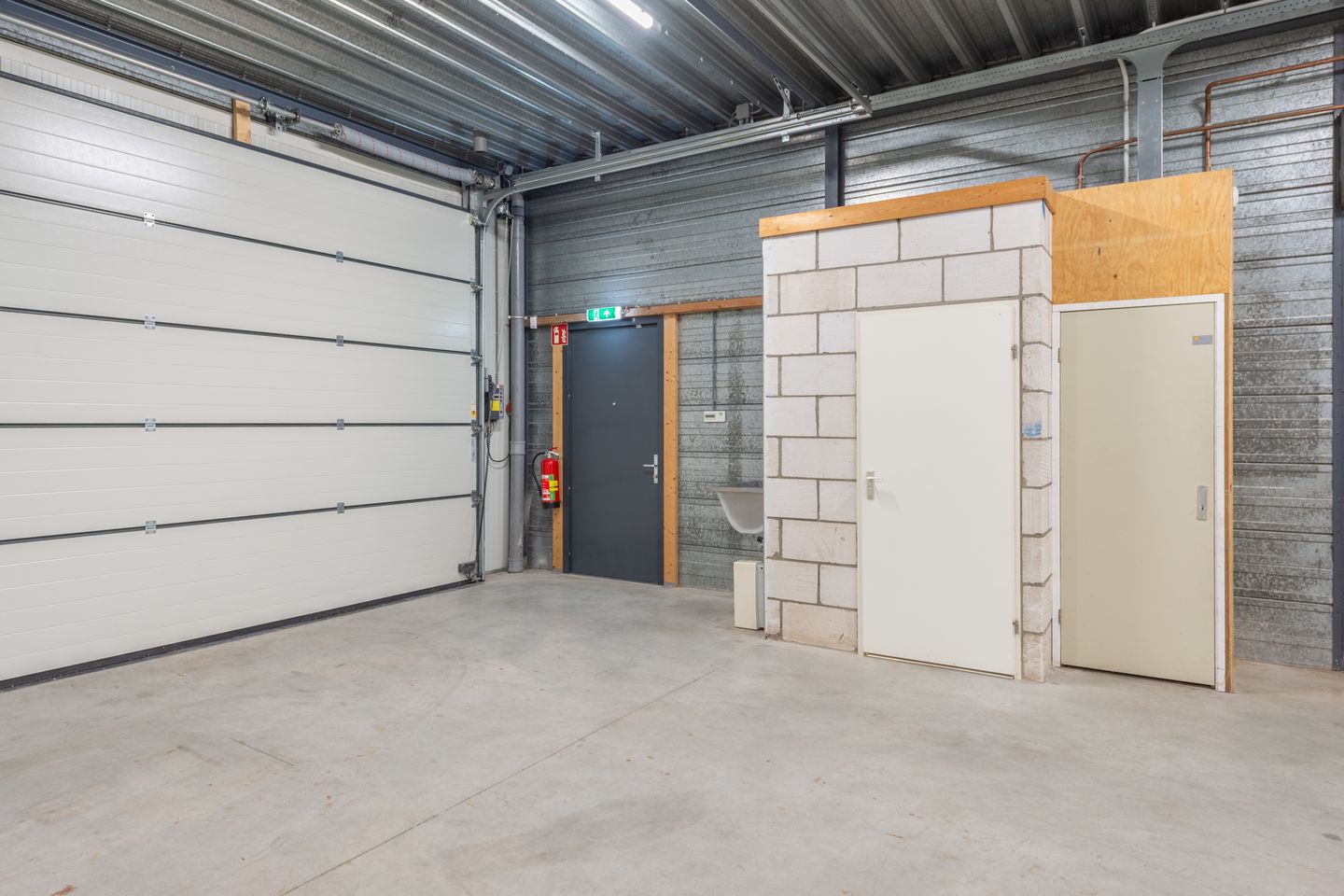 View photo 4 of Nijverheidsweg 5