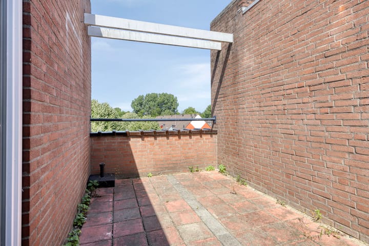 Foto 5 van Binnenhof 105