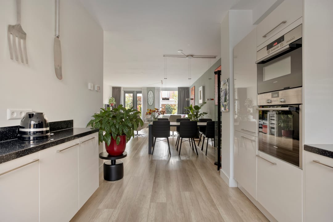 Photo 17 of Hongarenburg 263