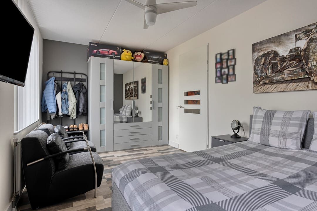 Photo 32 of Hongarenburg 263