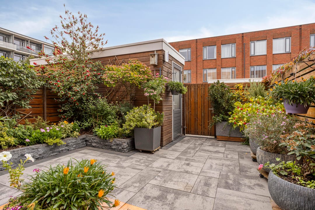 Photo 38 of Hongarenburg 263