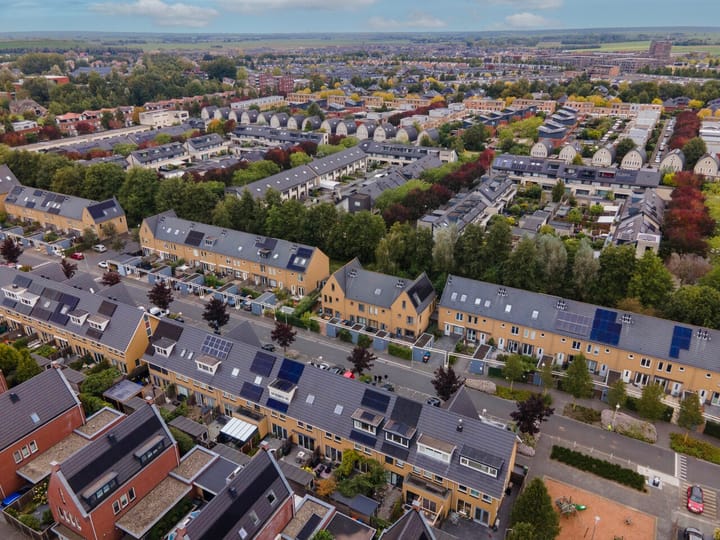 Photo 9 of Straat van Corsica 177