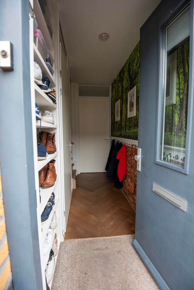 Photo 17 of Straat van Corsica 177