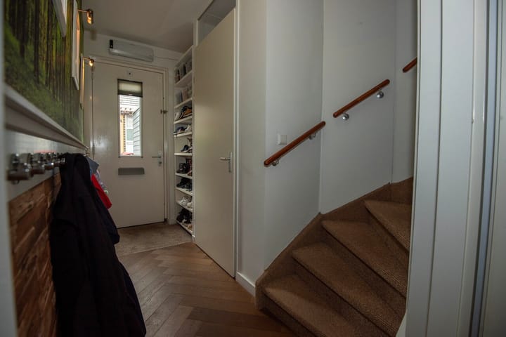 Photo 18 of Straat van Corsica 177