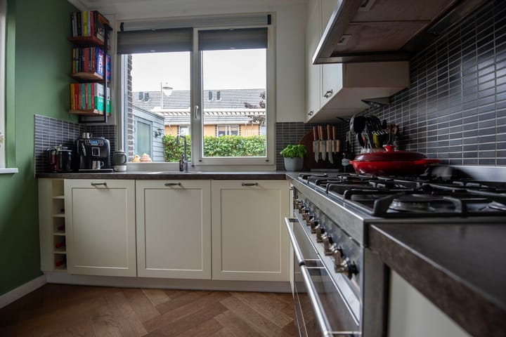 Photo 21 of Straat van Corsica 177