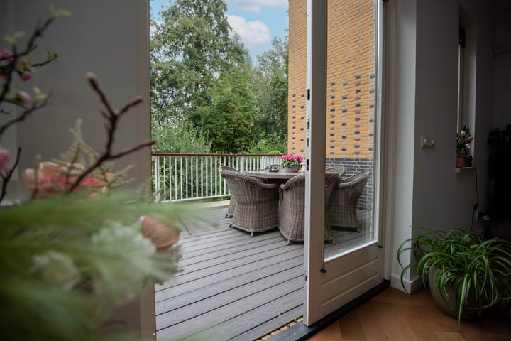 Photo 28 of Straat van Corsica 177