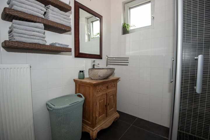 Photo 34 of Straat van Corsica 177