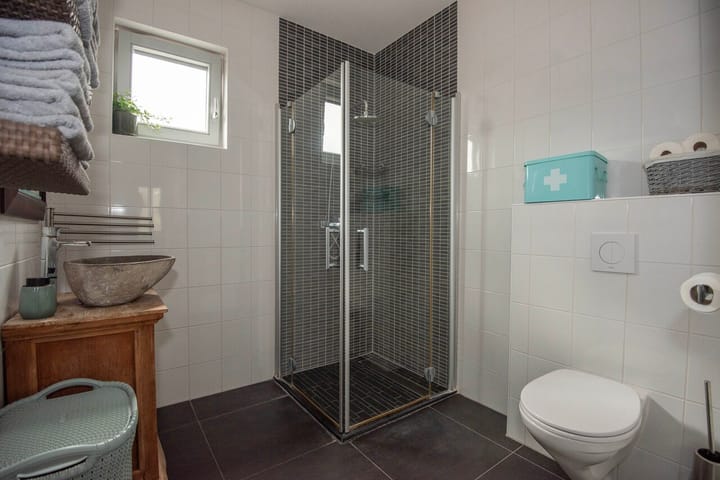 Photo 33 of Straat van Corsica 177