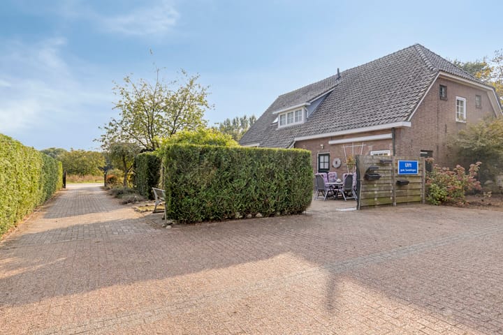 Foto 32 van Beekstraat 56