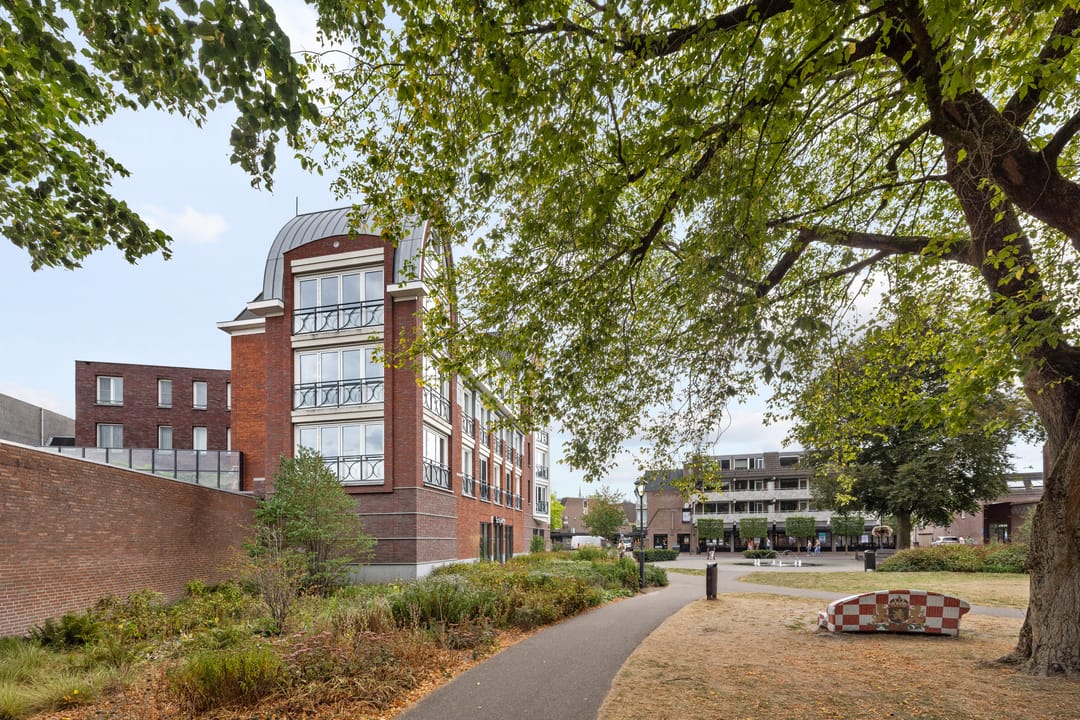 Photo 2 of Hoofdstraat 6-J