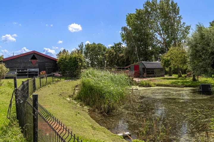 Photo 34 of Westdijk 22