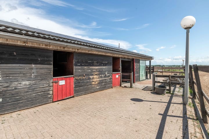 Photo 42 of Westdijk 22