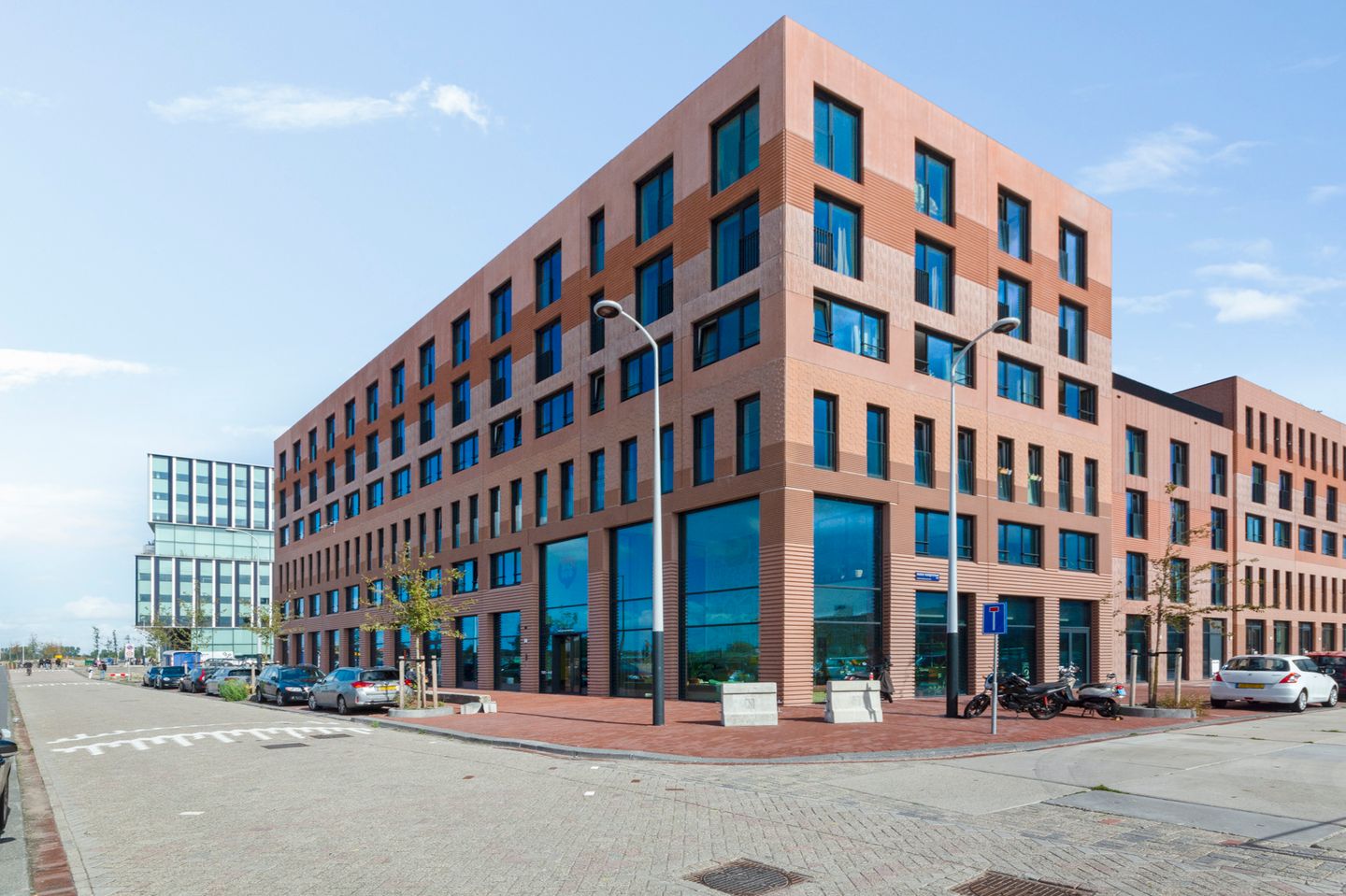 View photo 1 of Rudi van Dantzigstraat 1474