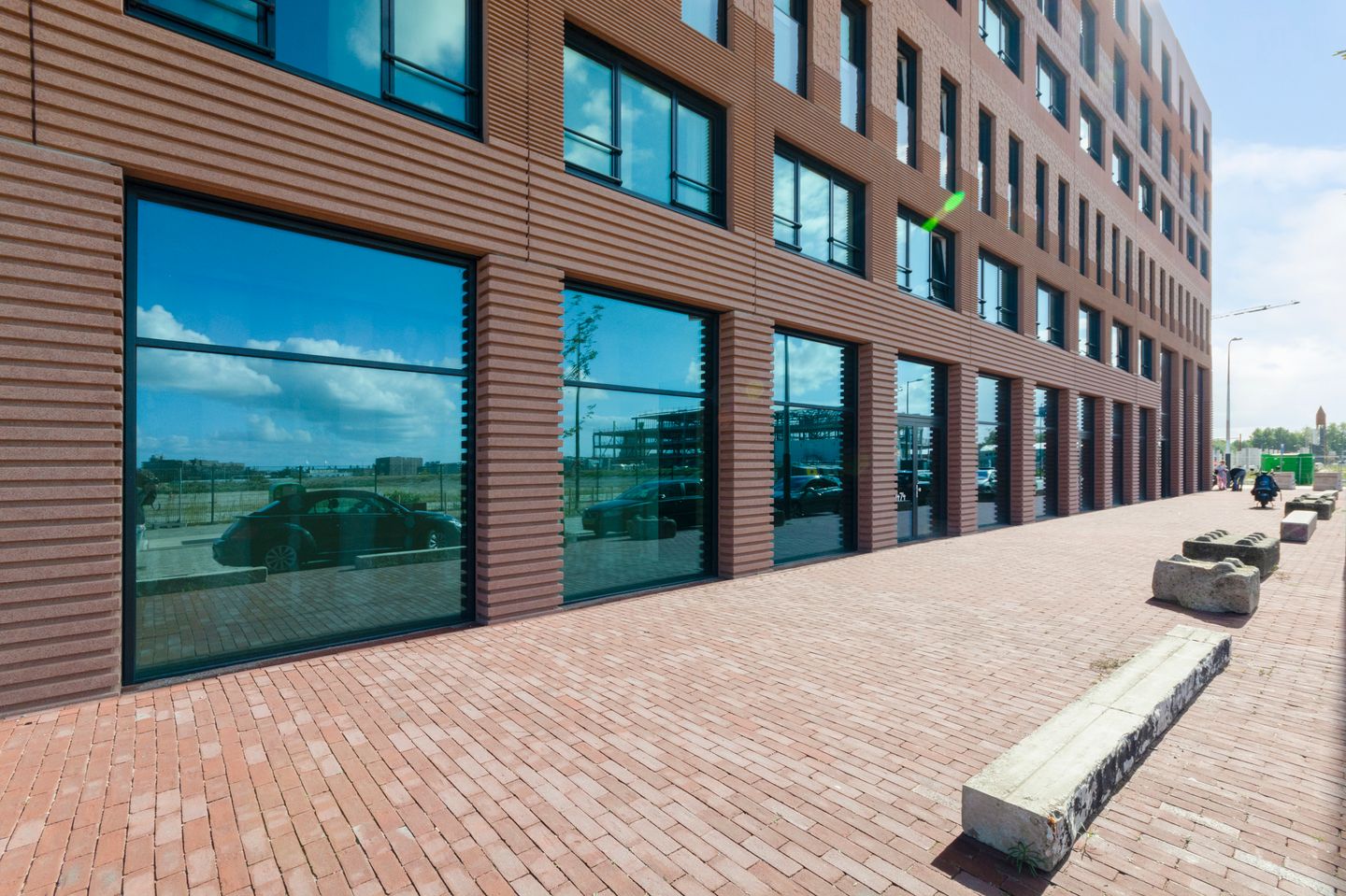 View photo 3 of Rudi van Dantzigstraat 1474
