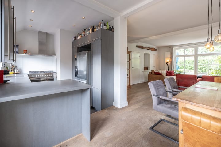 Foto 11 van William Singerweg 3