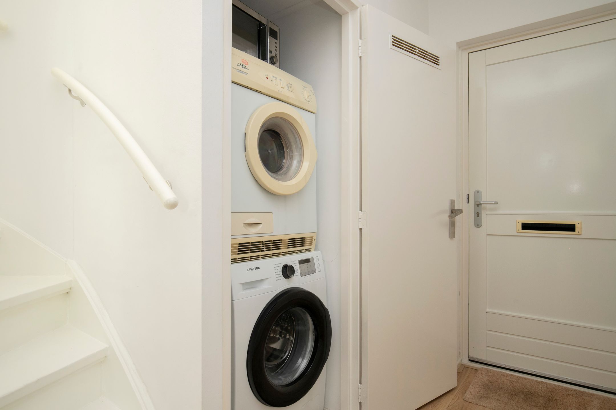 Photo 30 of Doeveslag 62