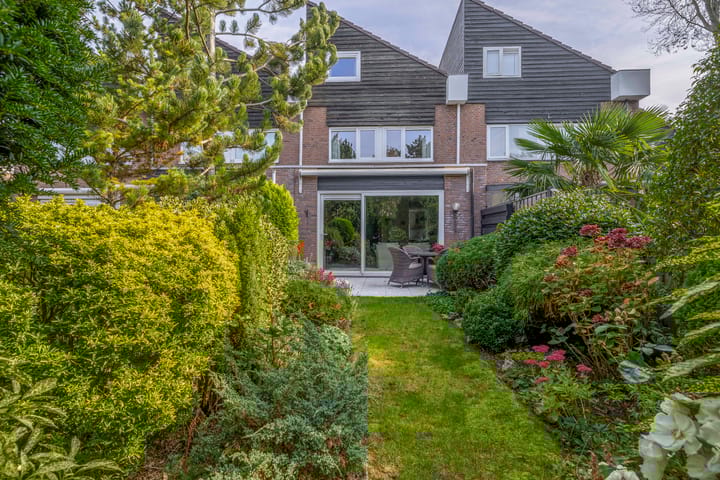 Foto 15 van Tourmalijn 44