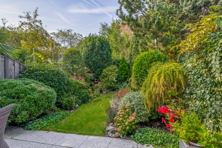 Foto 16 van Tourmalijn 44