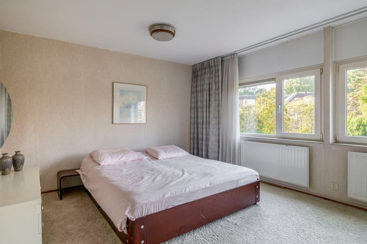 Foto 21 van Tourmalijn 44