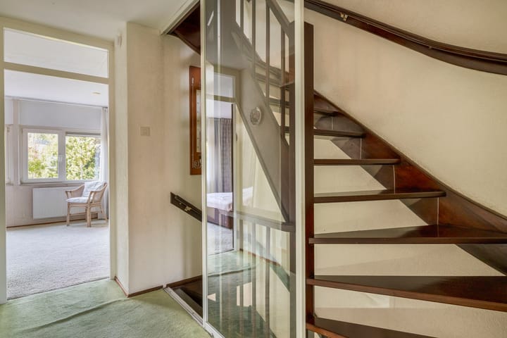 Foto 27 van Tourmalijn 44