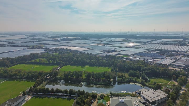 Foto 49 van Tourmalijn 44